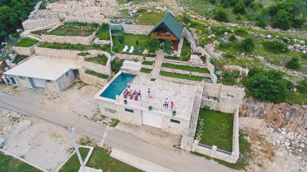 Holiday Home Zoric Nikšić Exterior foto